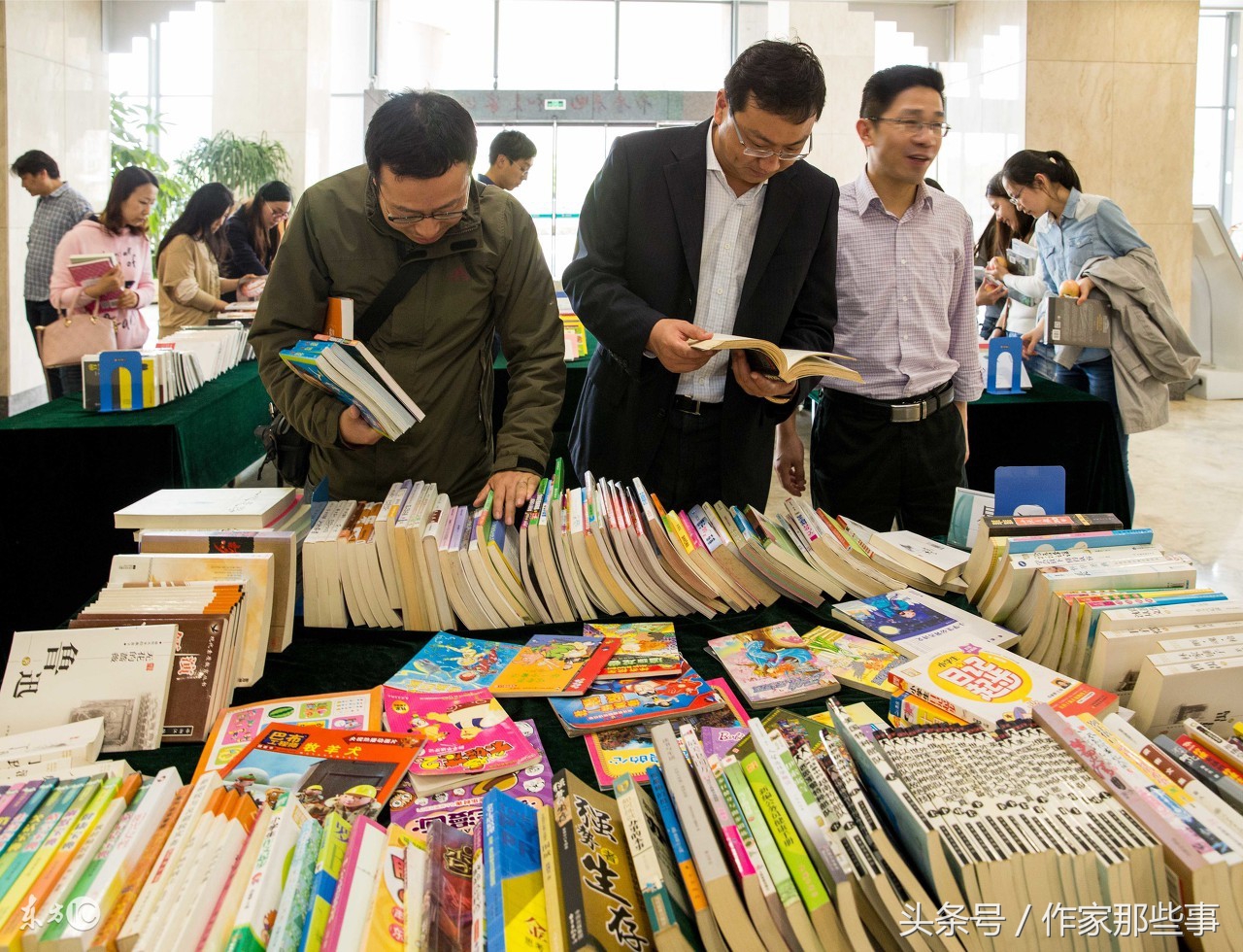 「陈仓新美」过奕辰甘兴顺流动书屋洒文明