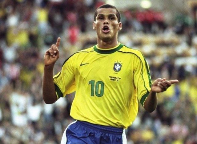 非常沉默非常骄傲类似句子,非常沉默非常骄傲什么意思