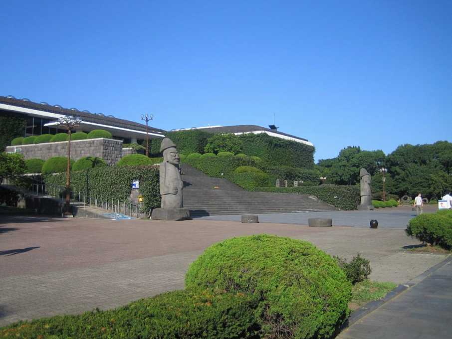 出国办驾照违法吗,出国前办理国际驾照靠谱吗