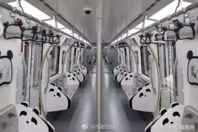 成都2015地铁广告,别人家的地铁