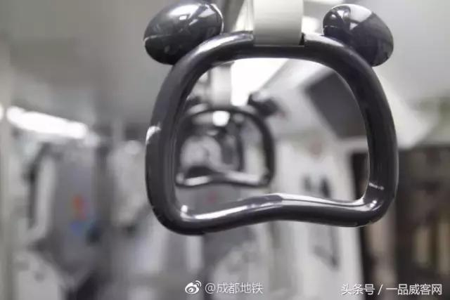 成都2015地铁广告,别人家的地铁