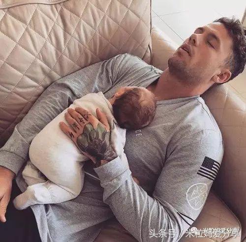 宝宝趴睡致宝宝窒息,婴儿趴睡窒息身亡父母有责任吗