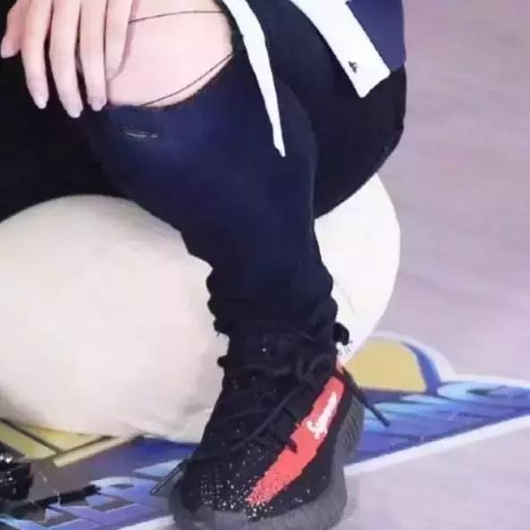 关晓彤穿的鞋子一般都是哪里买的,关晓彤名牌鞋