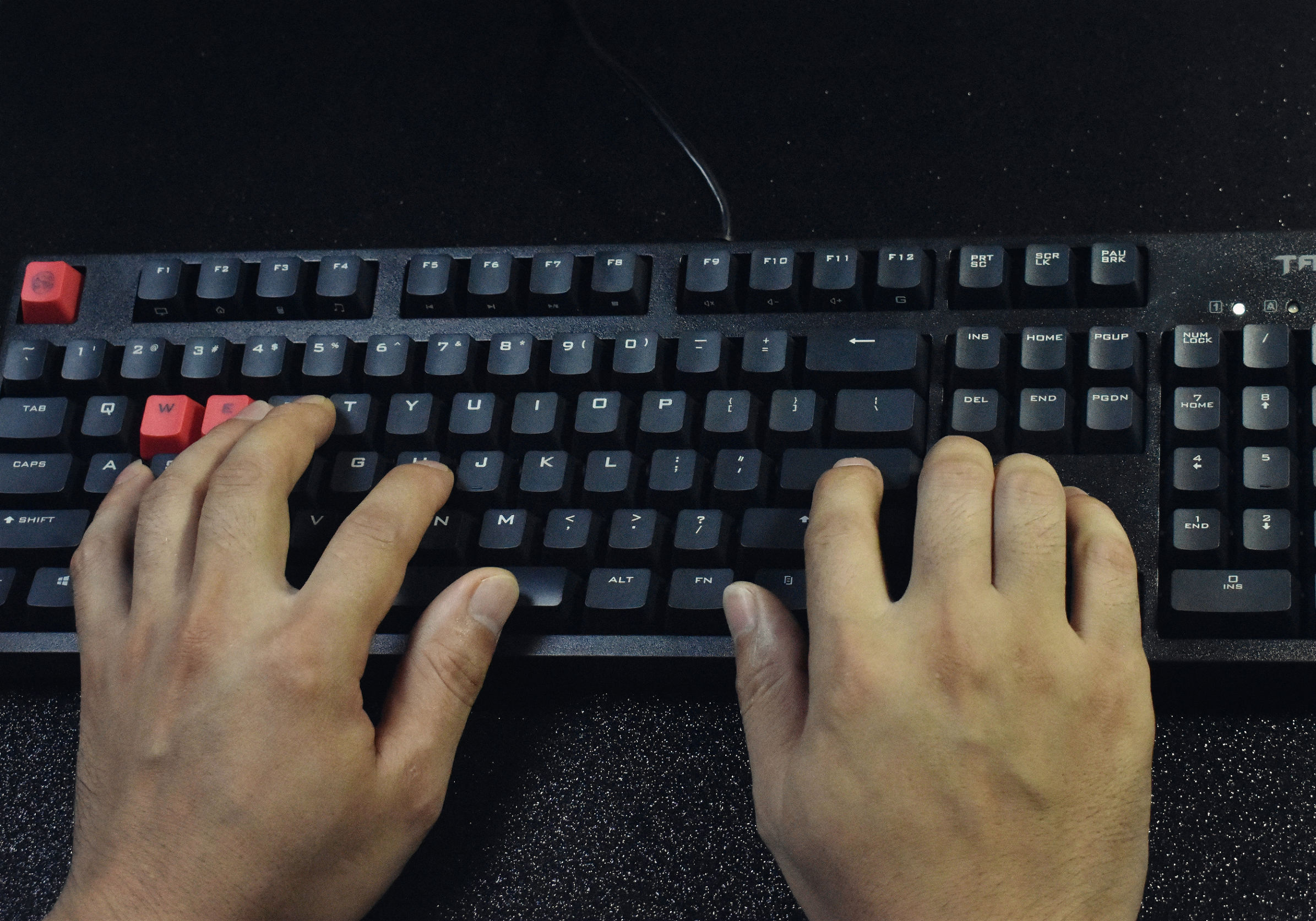 回归初心实力犹存！钛度召唤师电竞机械键盘茶轴入手体验