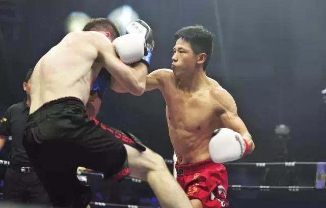 邱建良打日本选手完整版,邱建良挑战世界第一泰拳王