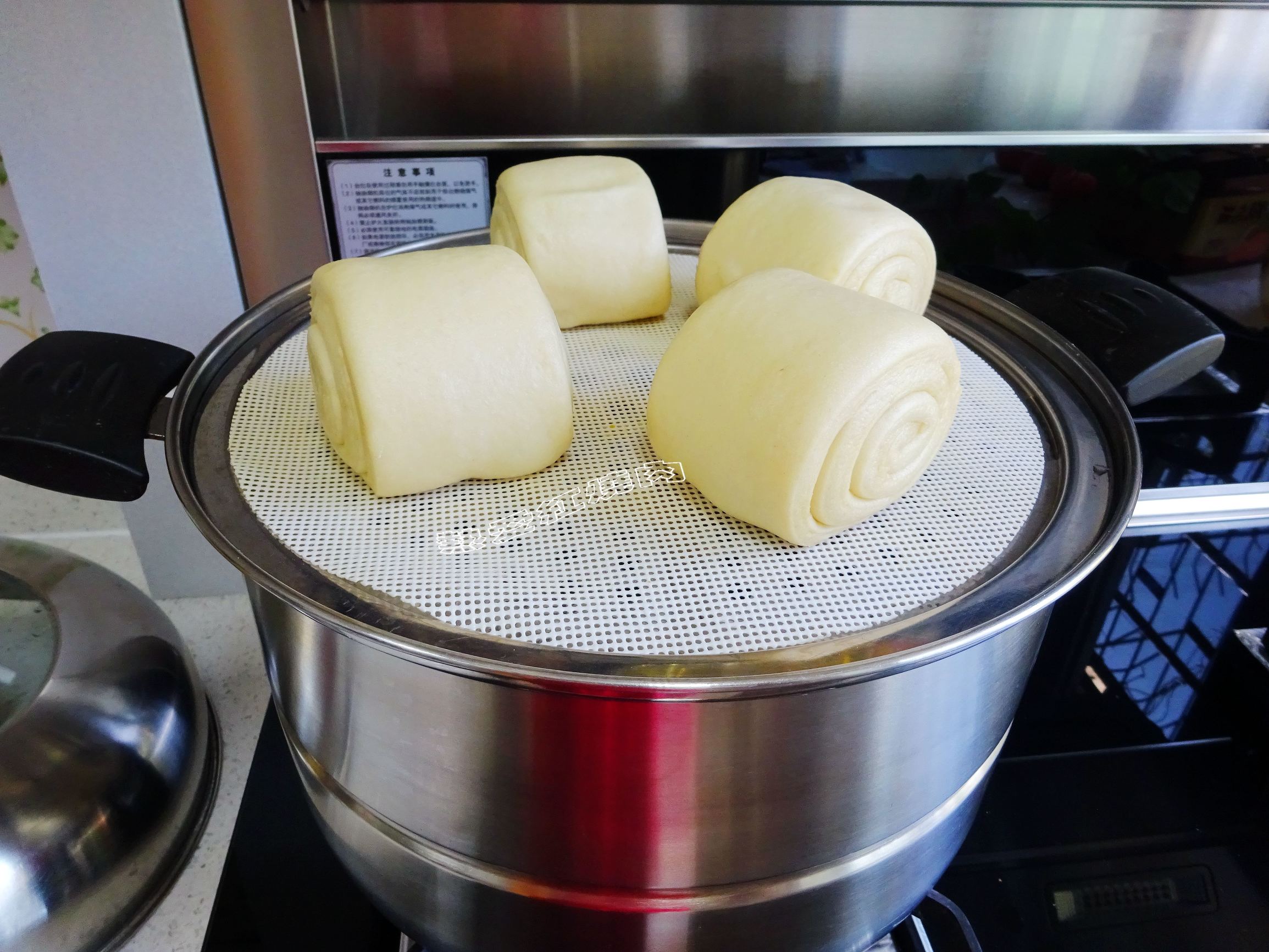 怎样做蓬松柔软的馒头,如何做出光滑松软的馒头