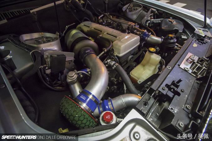 劳斯莱斯为什么不用丰田发动机,为了一把伞买劳斯莱斯