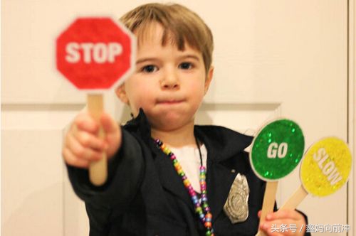 天冷了孩子却不愿添衣服，把握这四个原则，轻松搞定犟宝宝！