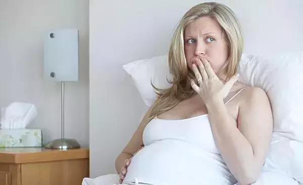 早孕胃痛影响胎儿吗,怀孕遇到宫缩怎么办