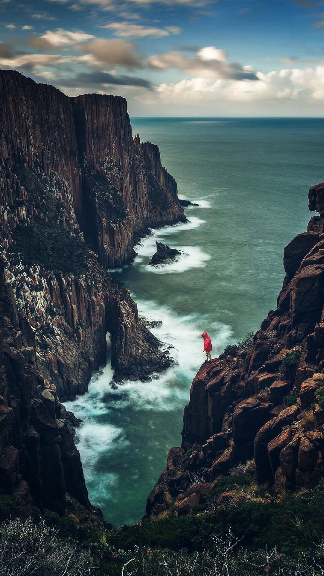 超多高清好看的壁纸,归来的奥特曼壁纸