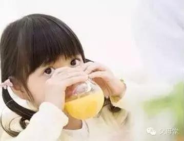 入秋了天气干燥多喝水,秋冬干燥孩子不爱喝水怎么办