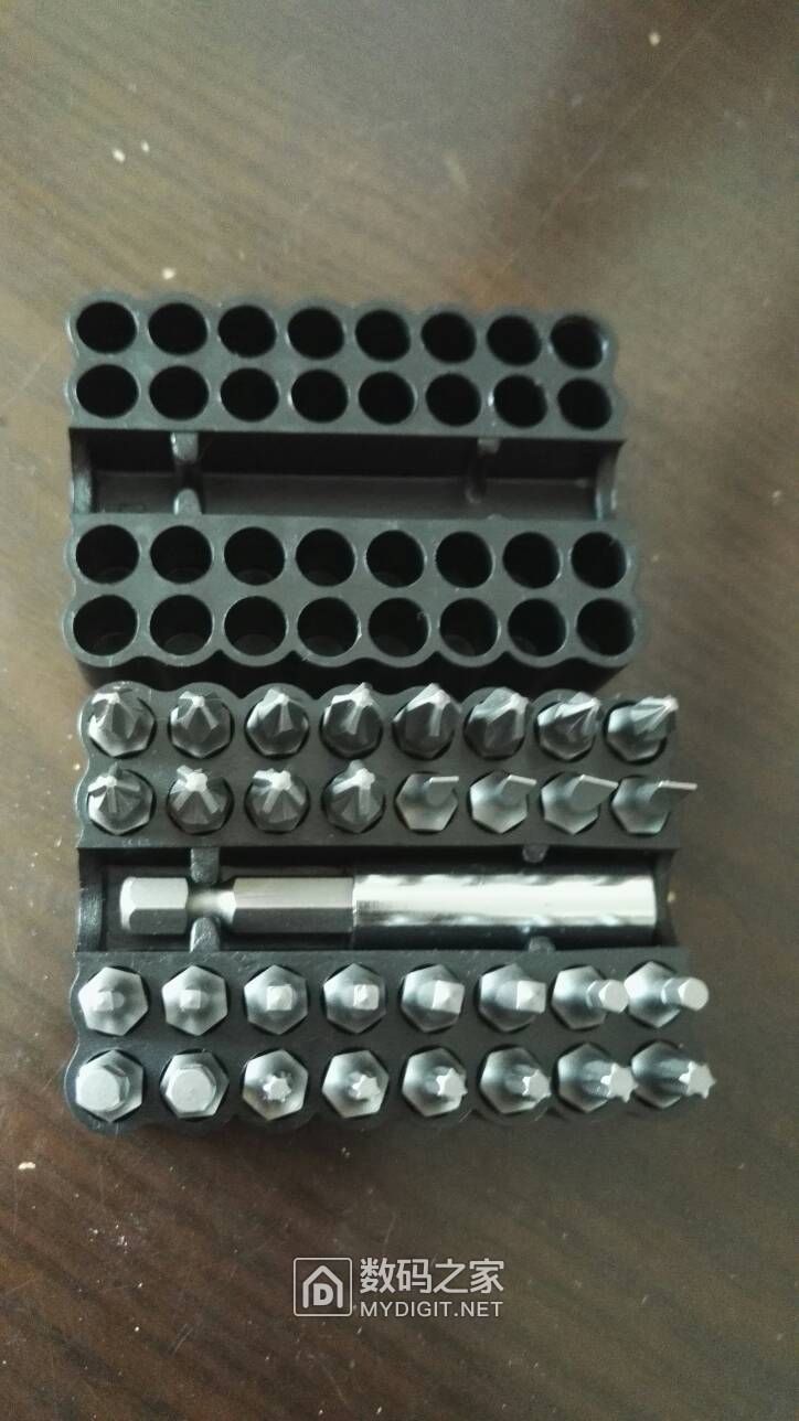 boschgo手持电动螺丝刀评测,boschGO电动螺丝刀拆解视频