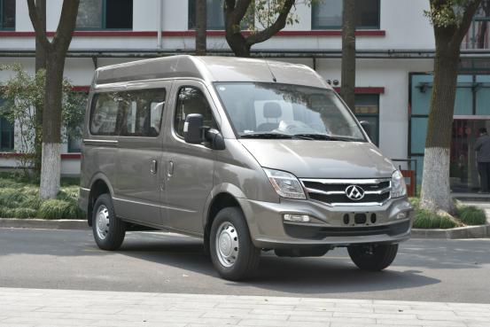 大通v80国六油耗多少钱一公里,大通v80短轴低顶和中顶油耗差别