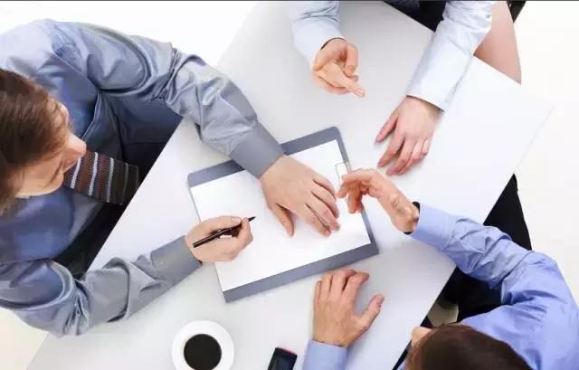 员工不辞而别扣保险,员工不辞而别造成损失怎么办