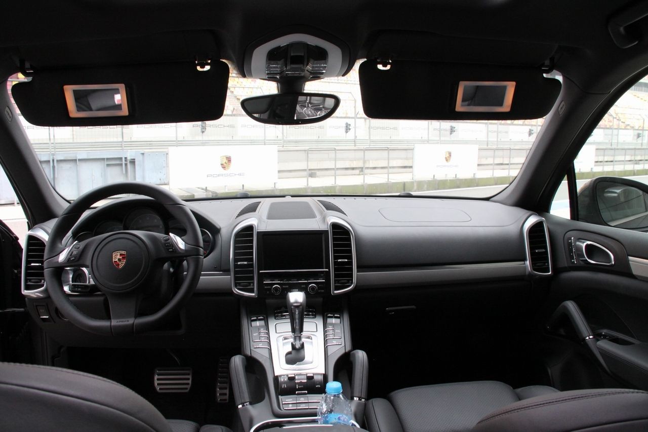 仪表台拆装要多少时间,自己动手换中控仪表台要关注什么