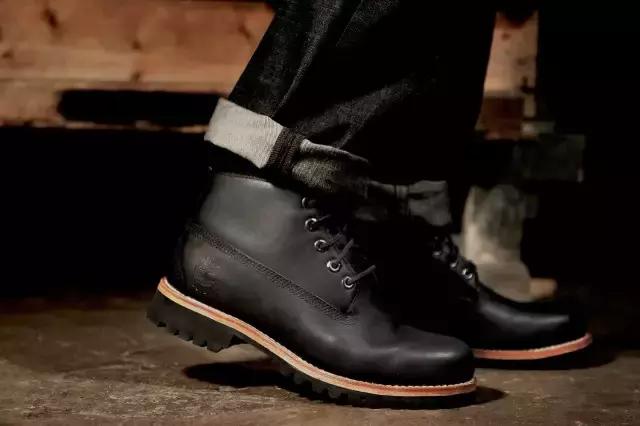 踢不烂大黄靴滴上了油渍,踢不烂大黄靴timberland