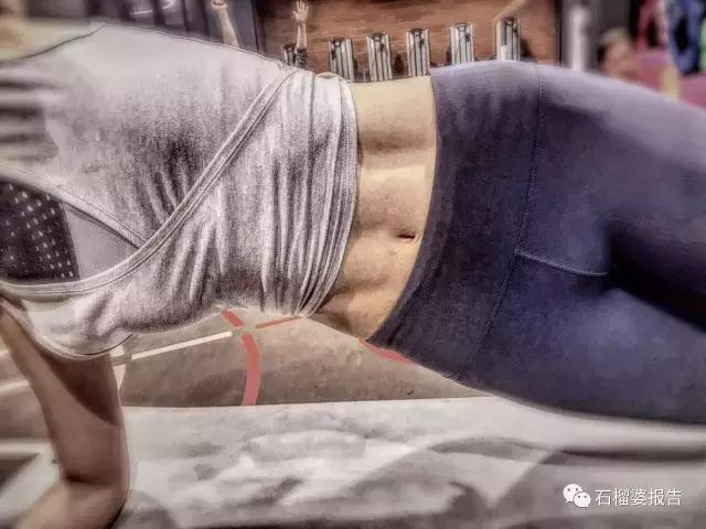 露背运动bra,小胸聚拢运动bra无钢圈