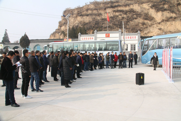 纸房子宝塔,纸房幸福村