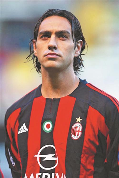 欧洲足坛转会纪录打碎过程,改变欧洲足坛格局的经典之战