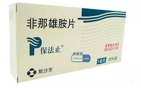 头发一掉一大把怎么改善,女性头发很油脱发很严重怎么解决