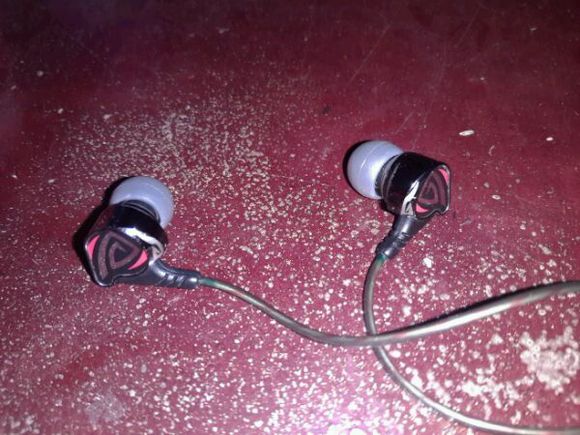 据说这些是最火的500元价位耳机，小白速看