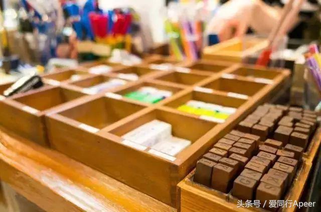 搴楅摵鍒嗕韩鏃ョ郴,搴楅摵鍒嗕韩鍥芥疆