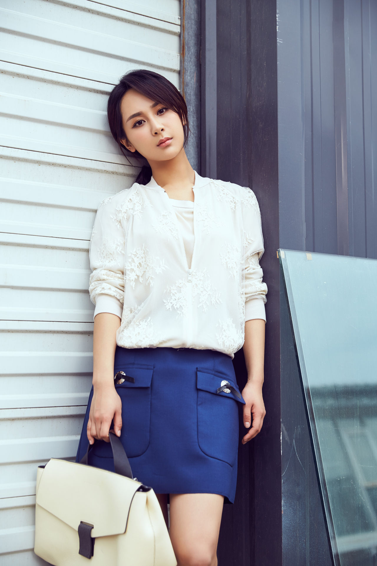 忠贞不渝的天蝎座女星,1977年出生的天蝎座女星