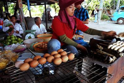 鸡蛋的不同吃法,鸡蛋的吃法烤鸡蛋