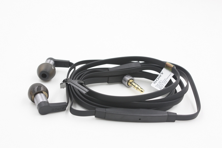 百元蓝牙半入耳式耳机,公认百元好耳机