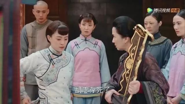 剧情已过半，主角领盒饭，反套路不断，《那年花开》的脑洞忒厉害