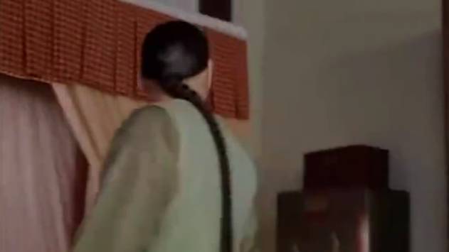 剧情已过半，主角领盒饭，反套路不断，《那年花开》的脑洞忒厉害