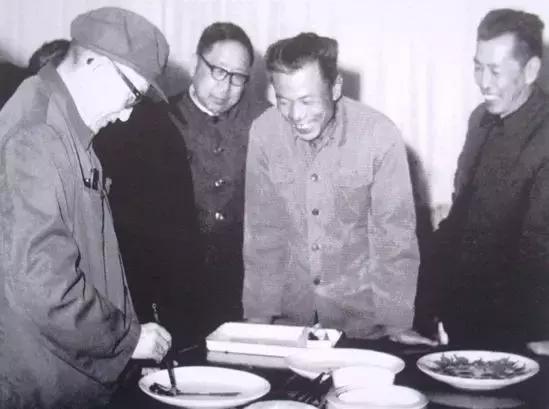 中国唐山瓷器的历史,唐山陶瓷历史