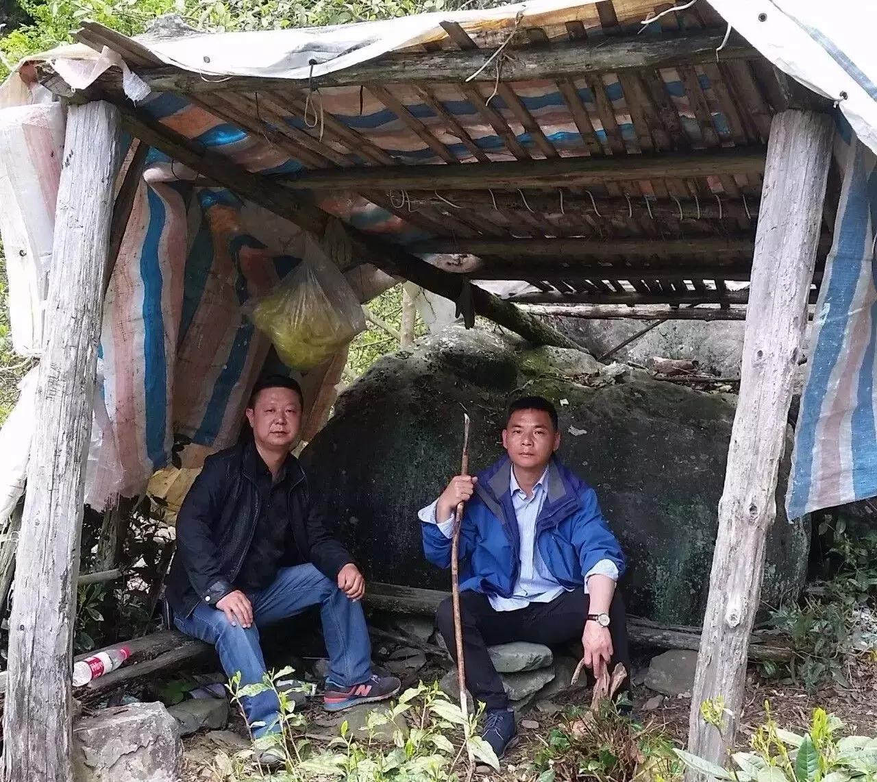 30年间从学徒到大师，46岁他隐居黄山脚下匠心造出2000㎡避世山居