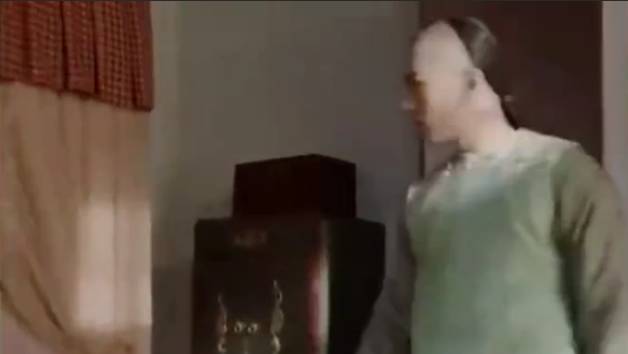 剧情已过半，主角领盒饭，反套路不断，《那年花开》的脑洞忒厉害