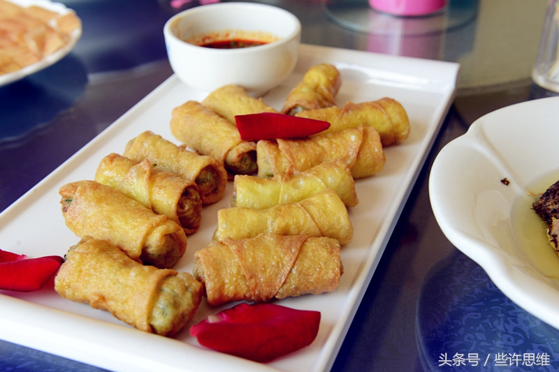 馋人游滇西在侠气大理品味金花奶奶幸福宴