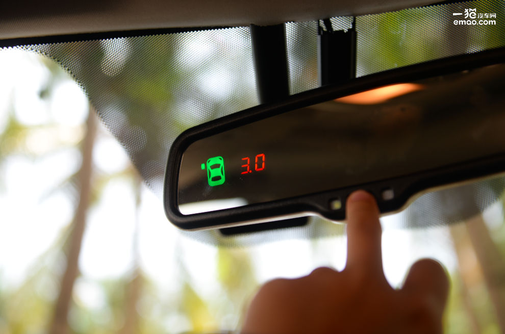 7座车买房车还是mpv,7座买霸道还是mpv