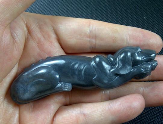 羊脂玉山料和籽料的区别,籽料和山料的区别哪个好