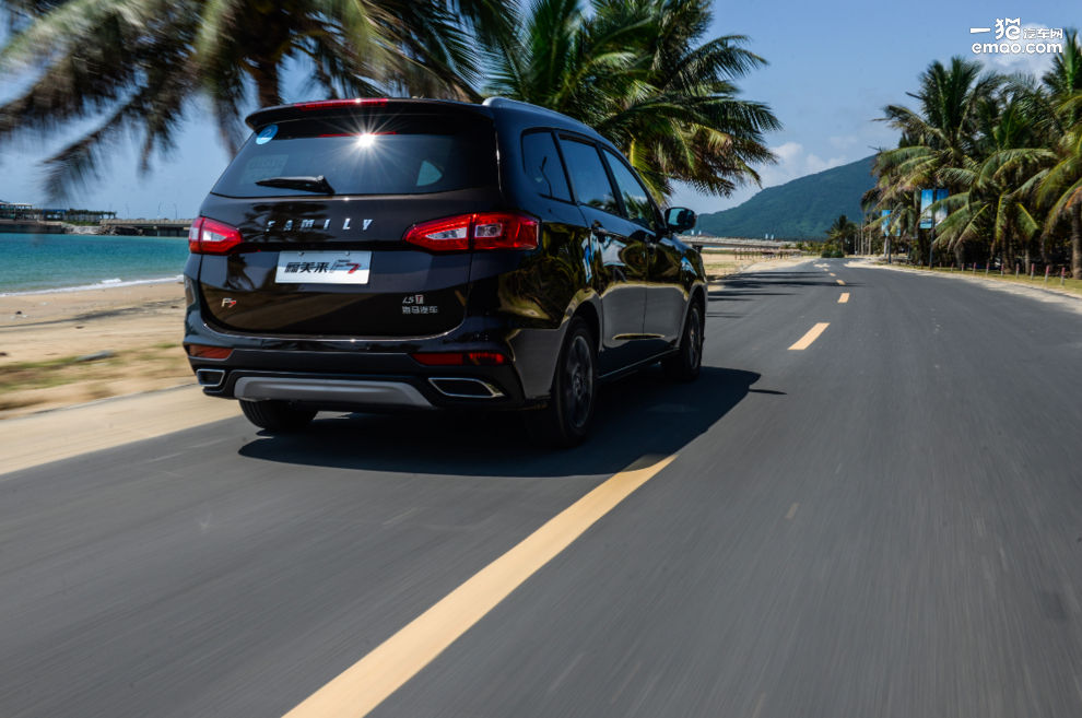 7座车买房车还是mpv,7座买霸道还是mpv