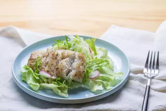 腰粗危害,女生腰粗减肥能减掉嘛