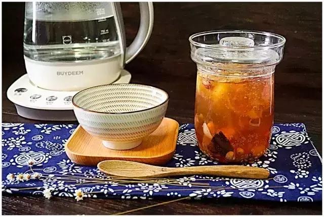 25岁后的女人多吃燕窝，至少会有这5个好处，尤其是第1个！