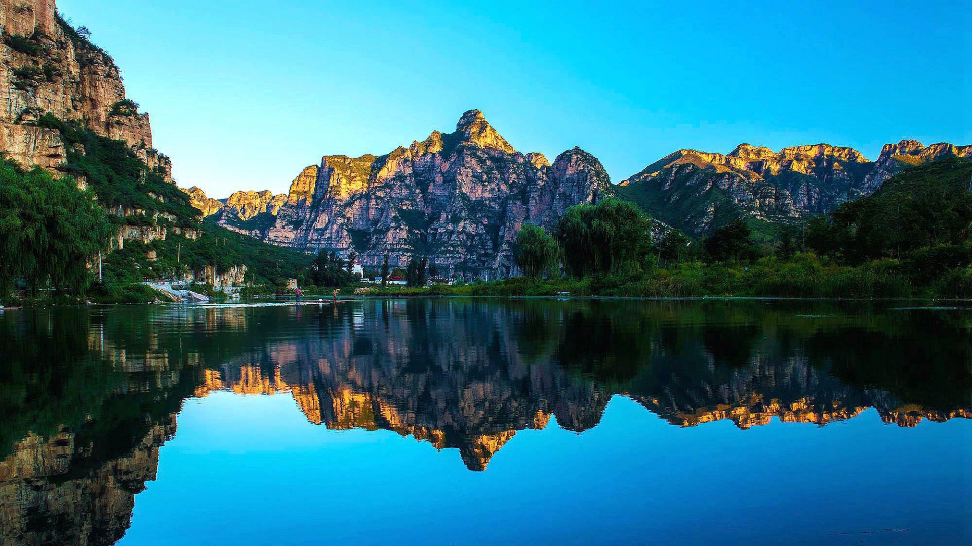 竹筏漂流桂林山涧,漂流蹦极北京