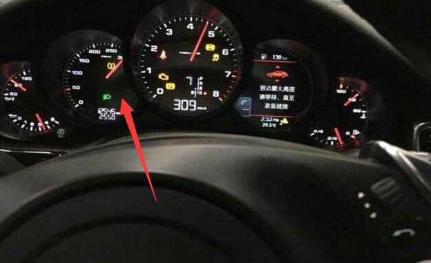 开奥迪上高速飙车,开奥迪跑160公里