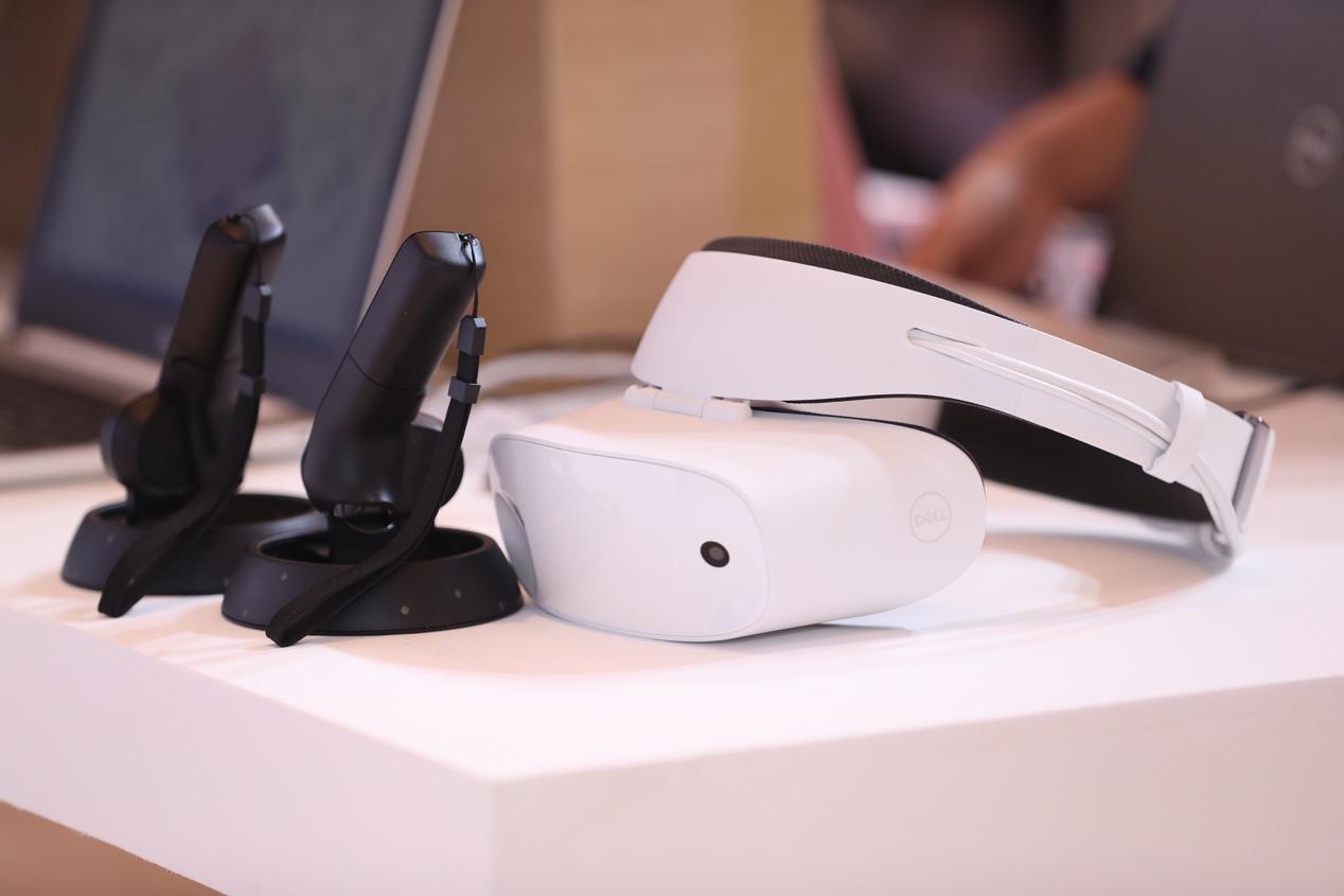 戴尔最新轻薄旗舰本,戴尔新一代服务器发布会