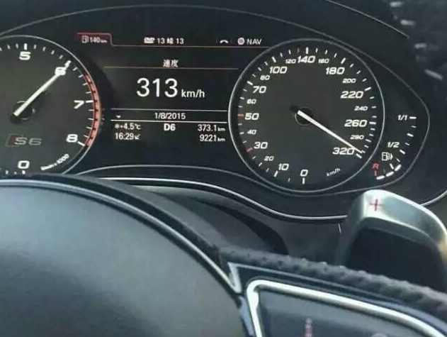 开奥迪上高速飙车,开奥迪跑160公里