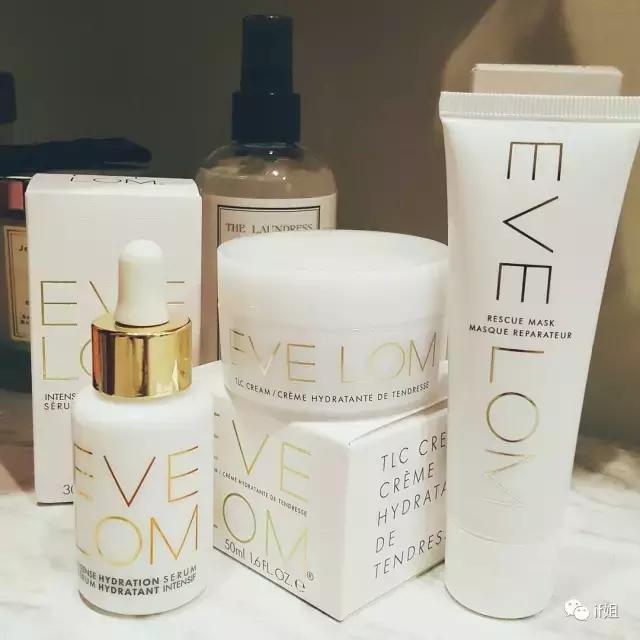 去香港别再只盯着Sasa了，真正的美容精都逛这家店……