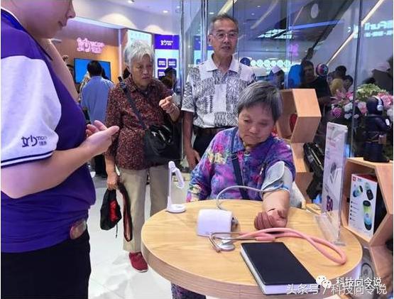 开一家火一家的零食店,开一家火一家的粤菜店