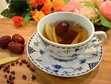 拔罐都是水泡怎么回事,身上湿气重拔罐有水泡