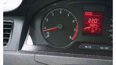 科目二坡道起步要不要踩离合器,科目二坡道起步要不要松手刹