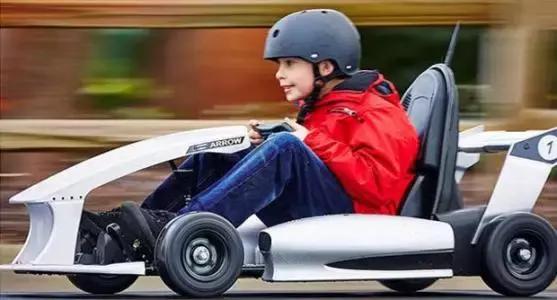 跑跑卡丁车竞速酷玩节,饼干酷跑最新版本