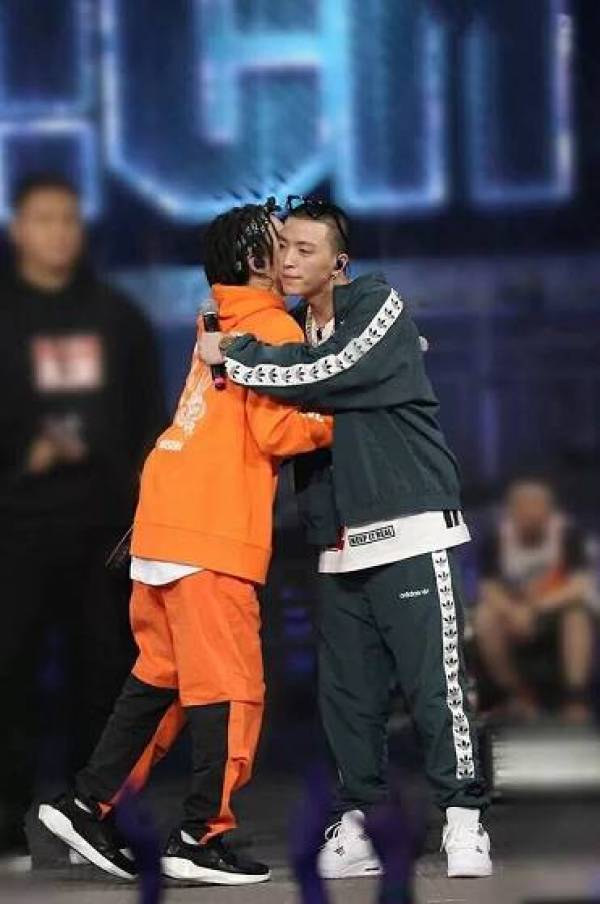 街头黑怕freestyle,黑怕hiphop舞台表演